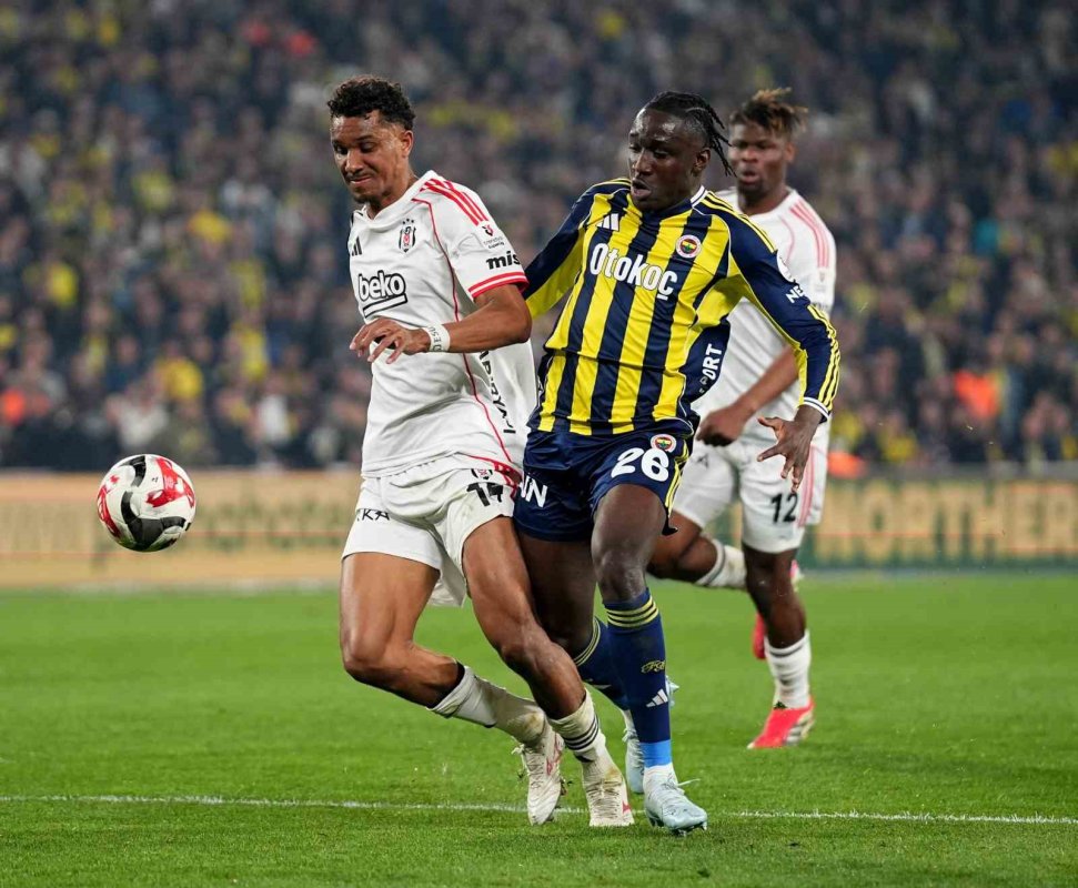 İşte dev derbiyle ilgili tüm ayrıntılar: 90+11’de Kadıköy’de tarihi an! Zirve yarışı alev aldı