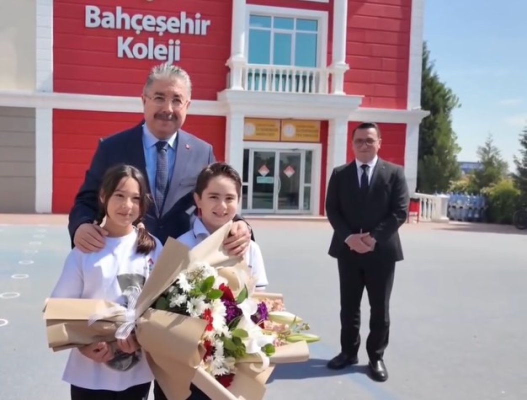 Eskişehir’de çocukların suça yönelmesini önlemek İçin kritik seminer! Vali Erdinç Yılmaz’dan dikkat çeken mesajlar