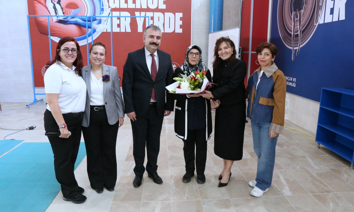 Eskişehir’de 8 Mart Dünya Kadınlar Günü ‘Şenlik Yarışları’ İle Taçlandı