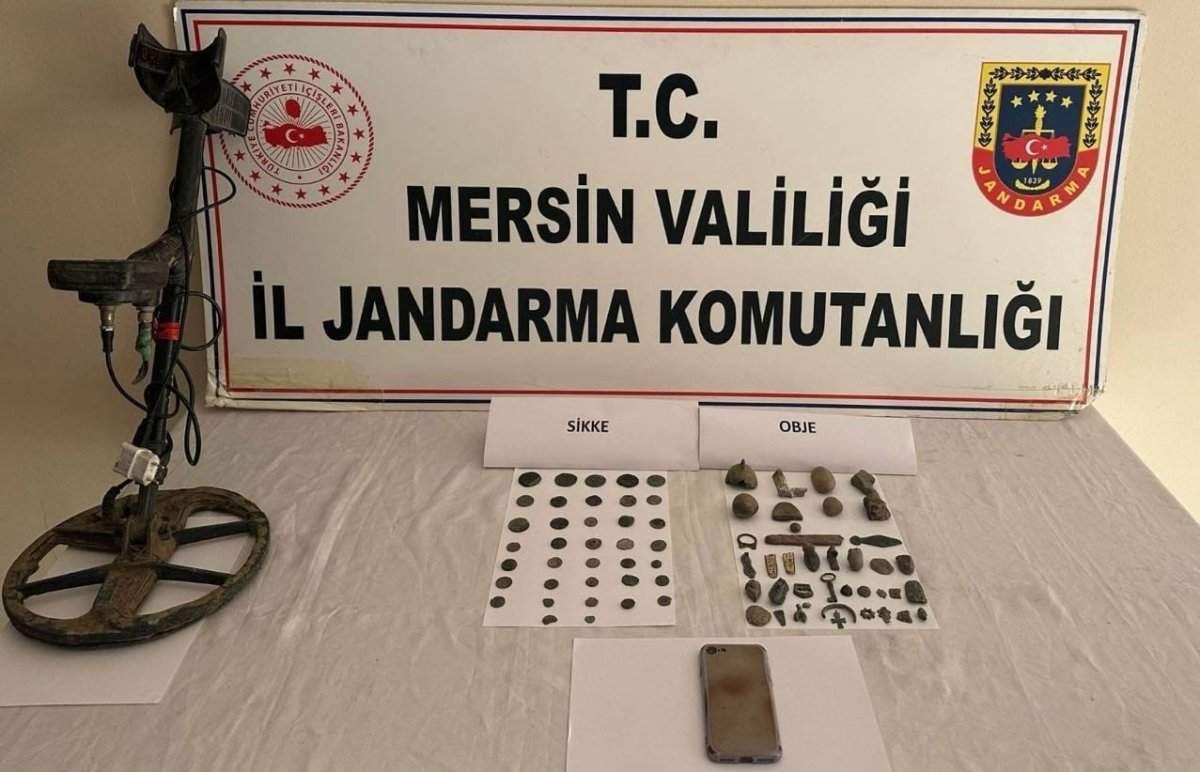 Mersin’de Tarihi Eser Operasyonu: Çok Sayıda Obje Ele Geçirildi