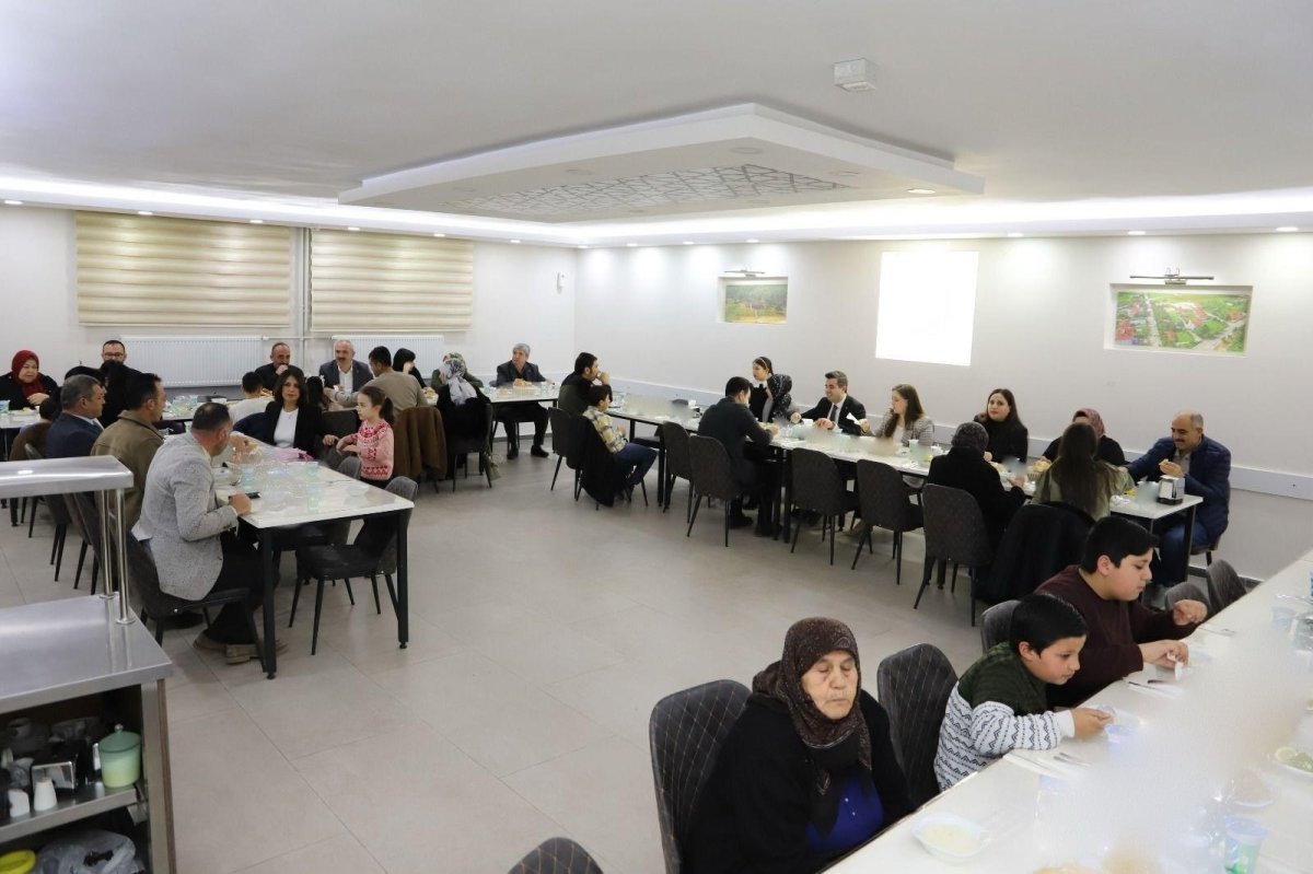 Şehit Aileleri Ve Gaziler Onuruna İftar Programı Düzenlendi