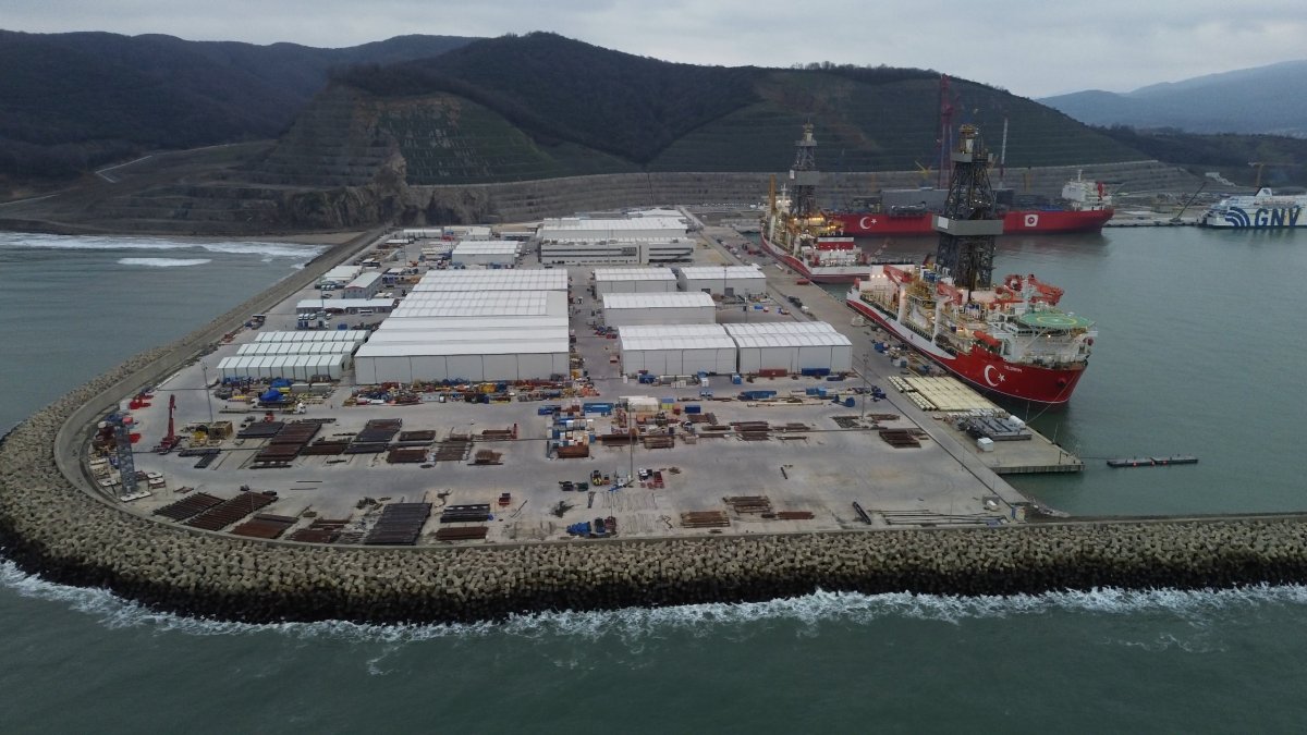 Bakan Bayraktar: Enerjide Tam Bağımsız Türkiye Yolunda Her Halkayı Tamamlıyoruz