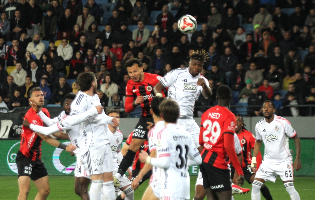 Beşiktaş Ankara’da Güldü! Kartlı Maçta Gençlerbirliği’ni 2 Golle Geçti