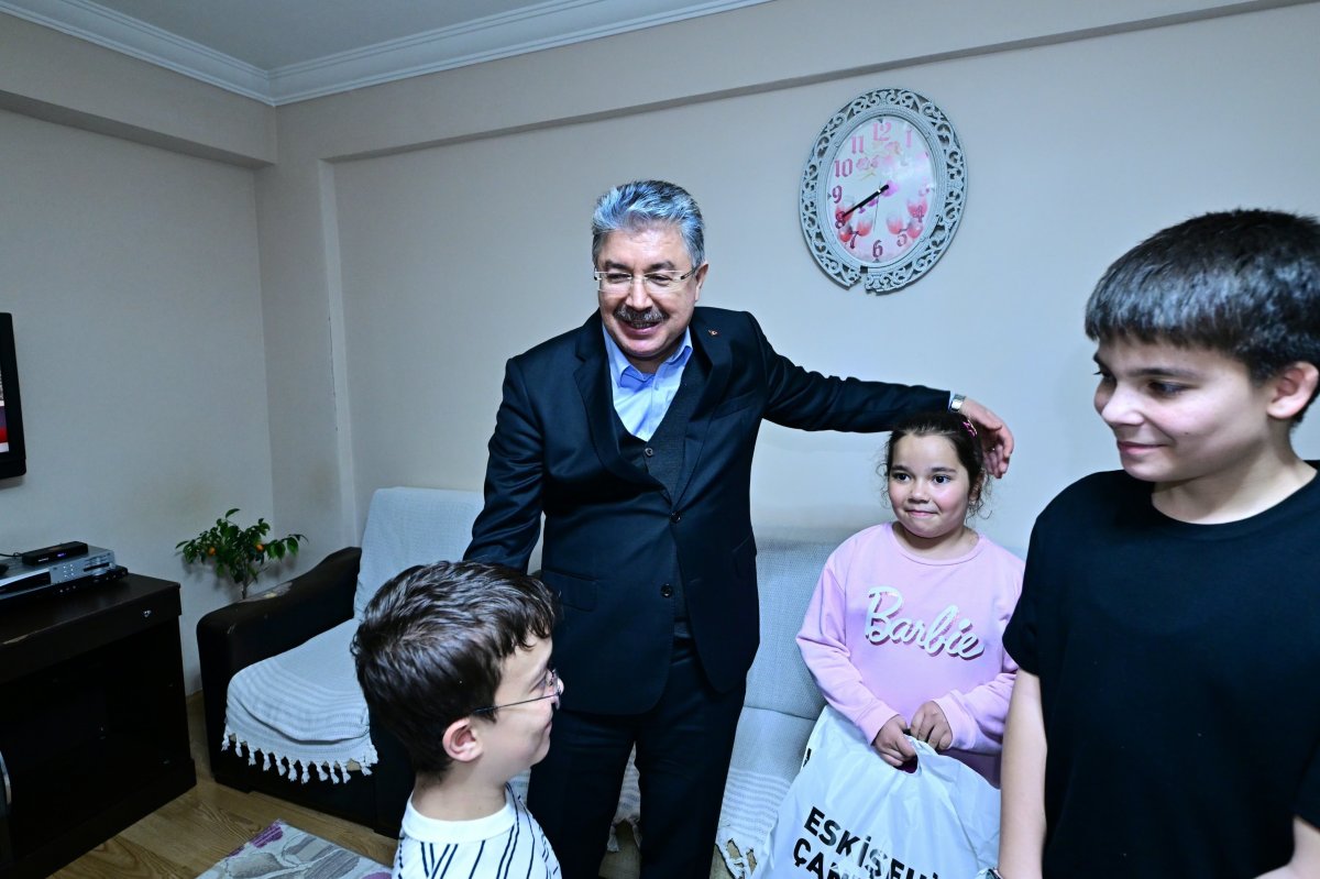 Vali Yılmaz’ın Hane Ziyaretleri Sürüyor