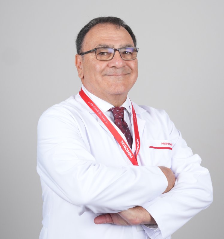 Geçmeyen Baş Ağrısına Dikkat: Beyin Tümörünün İlk Sinyali Olabilir