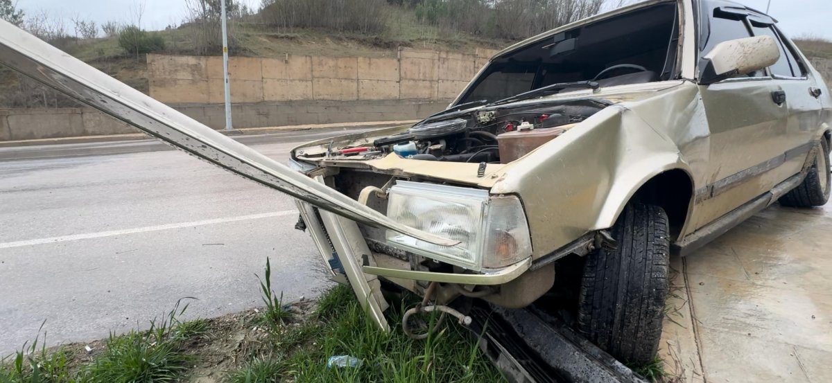 Edirne’de Kazada Tofaş Hurdaya Döndü