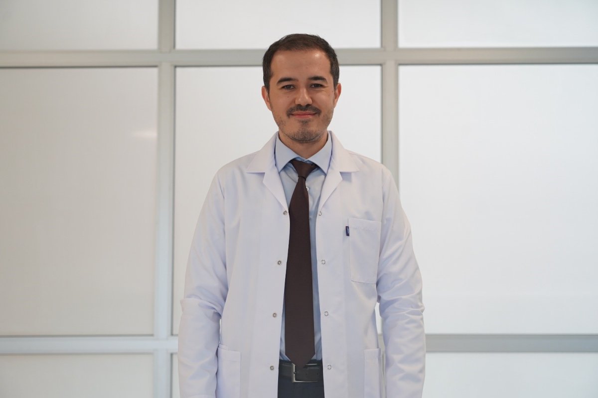 Yüksek Sesli Kulaklık Kullanımına Uzman Uyarısı