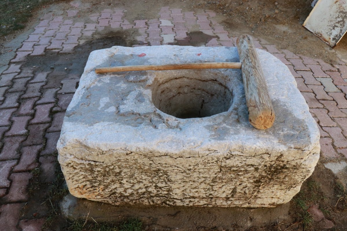 Asırlık Dibek Köyün Ortak Mirası Oldu