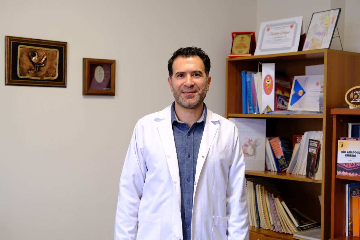 Prof. Dr. Koçkaya: Sokak Hayvanlarına Karşı Sorumluluğumuz Var