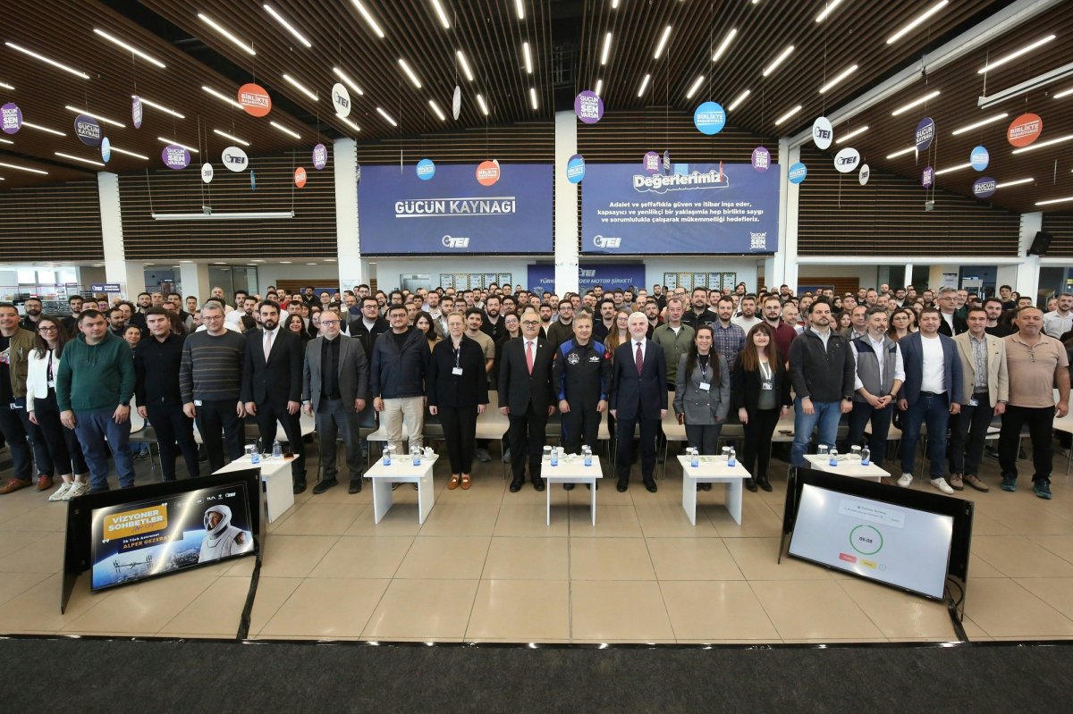 TEI, Vizyoner Sohbetler’de İlk Türk Astronot Alper Gezeravcı’yı Ağırladı