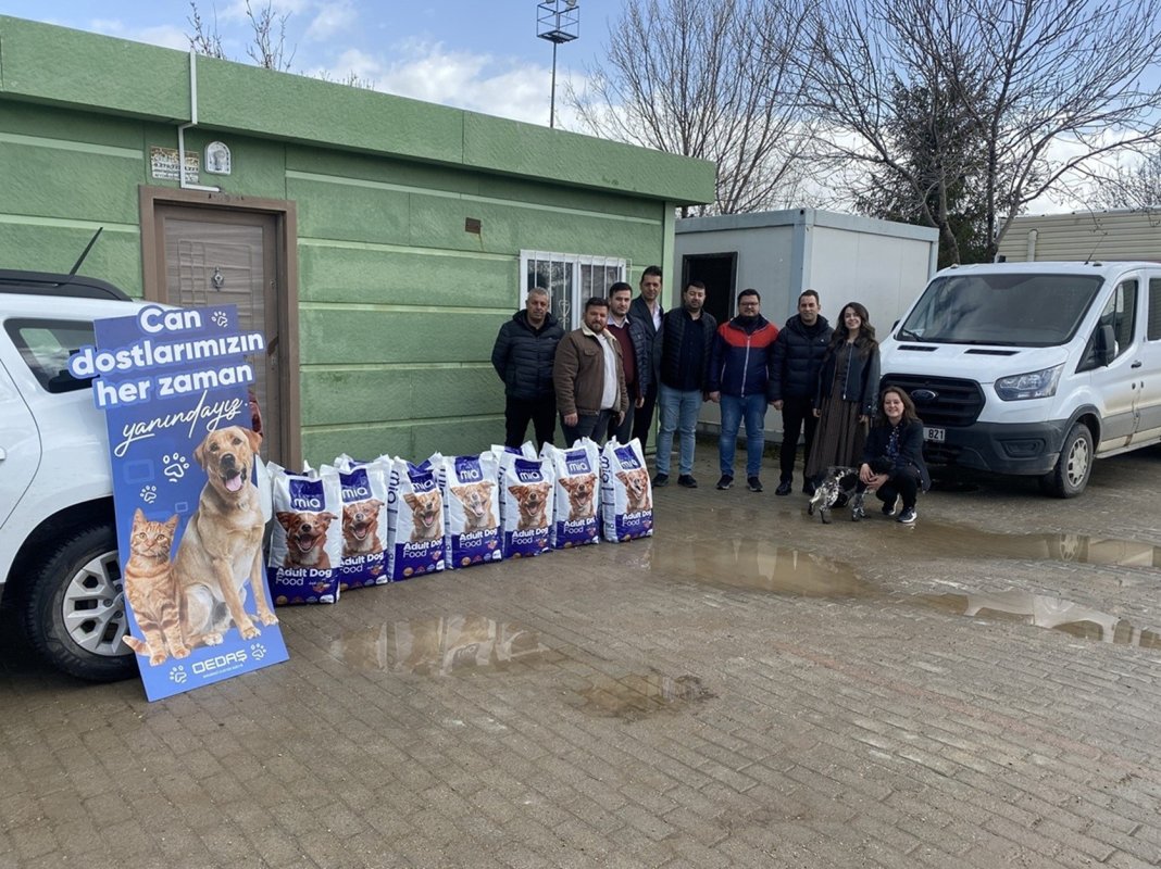 Beş Yılda Beş İlde 30 Tonun Üzerinde Mama Bağışı Yapıldı