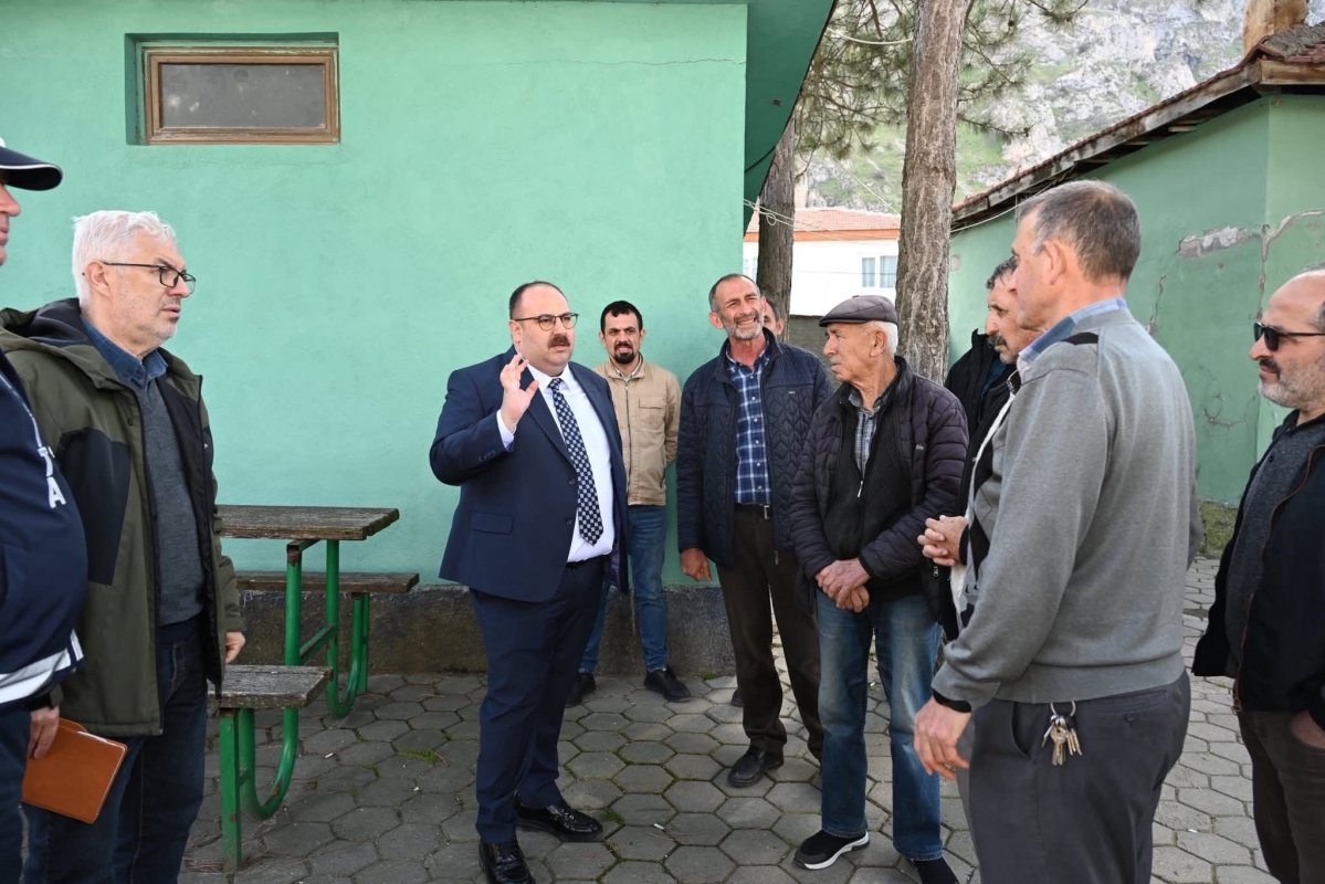 Başkan Hamamcı Yenice Mahallesi’nde Talepleri Dinledi
