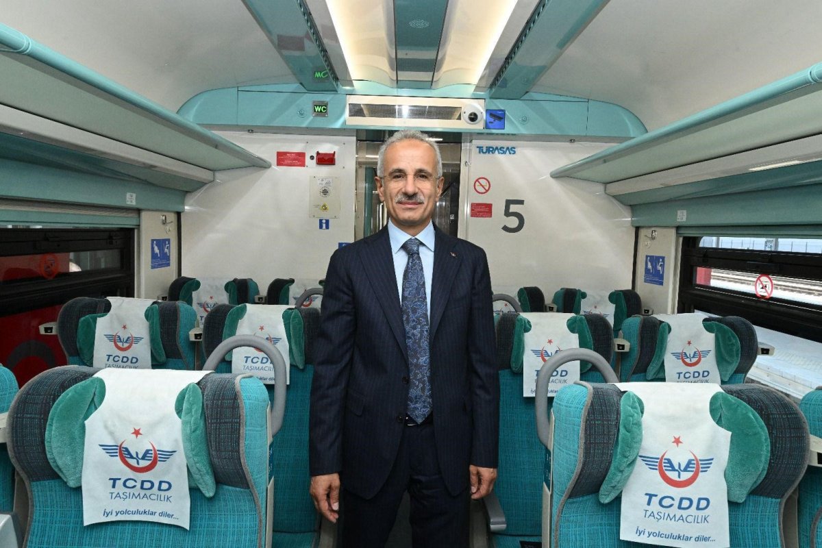 Ankara-Sivas YHT hattı 3 yılda 2,3 milyondan fazla yolcu taşıdı