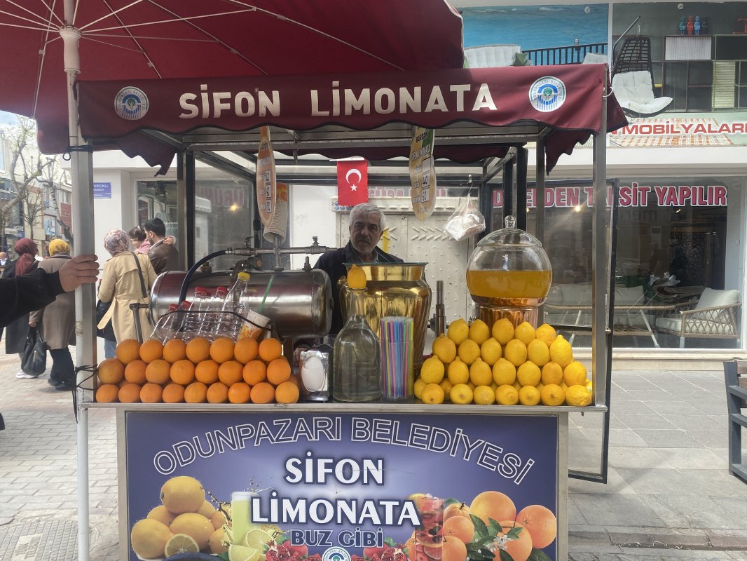 Eskişehir’de Sifon Limonataya Yaz Öncesi İlgi Artıyor