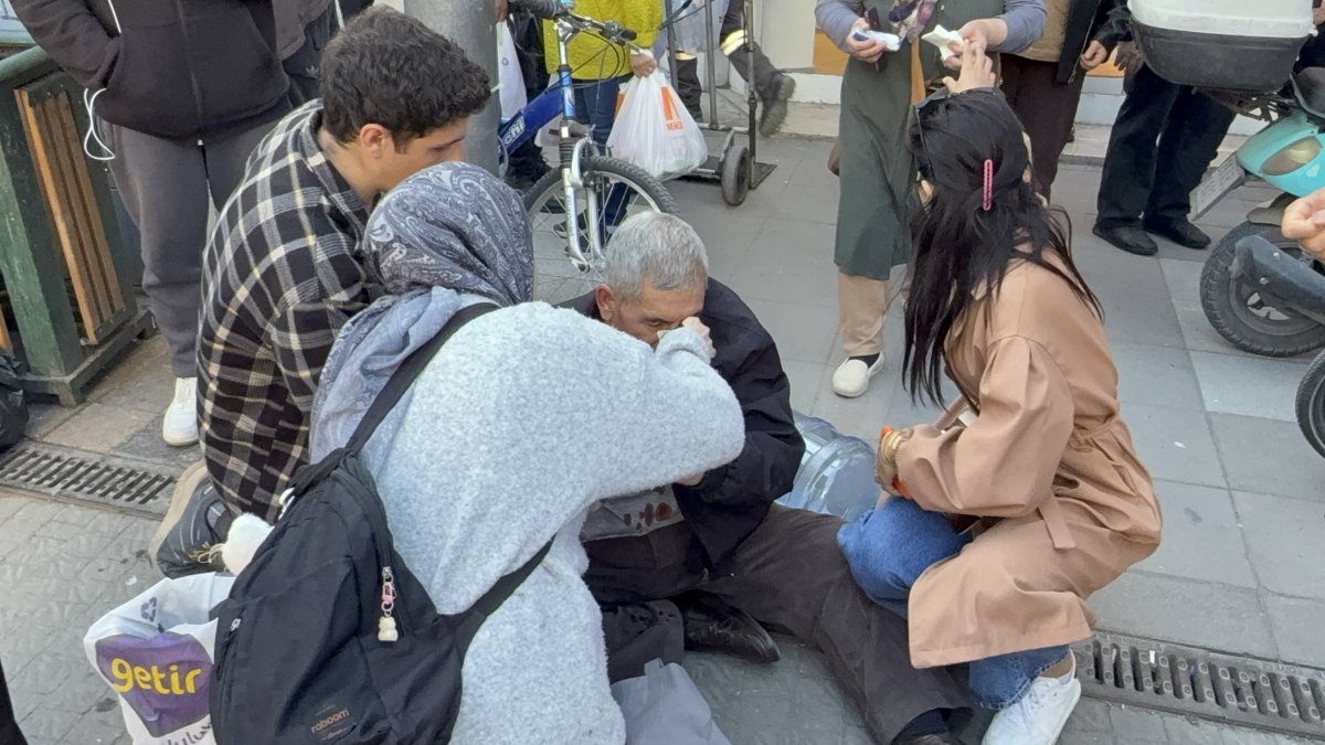 Eskişehir’de Yaşlı Adama Yumruk Atan Çocuk Tutuklandı