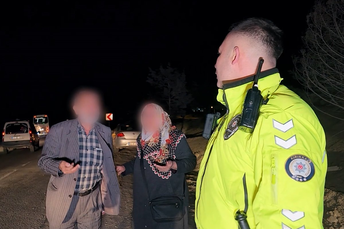Kaza Sonrası Sürücü Kaçtı, Yaşlı Çift Polisi İkna Etmeye Çalıştı