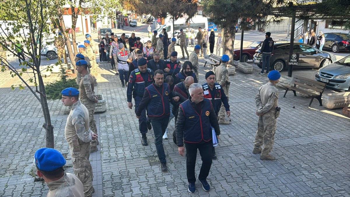 20 Yıllık Kayıp Dosyasında 10 Şüpheli Adliyeye Sevk Edildi