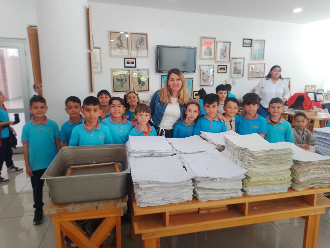 Minik Öğrenciler Geri Dönüşümü Yerinde Öğrendi