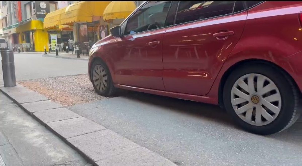 Altyapı Çalışması Bitti, Çukur Kaldı: Vatandaş Tepkili