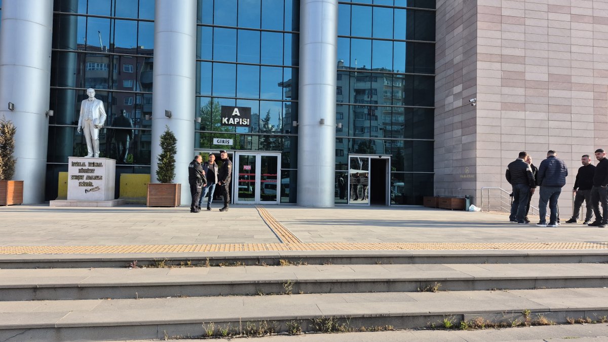 Belediye başkanına hakaret davasında sanığa hapis cezası