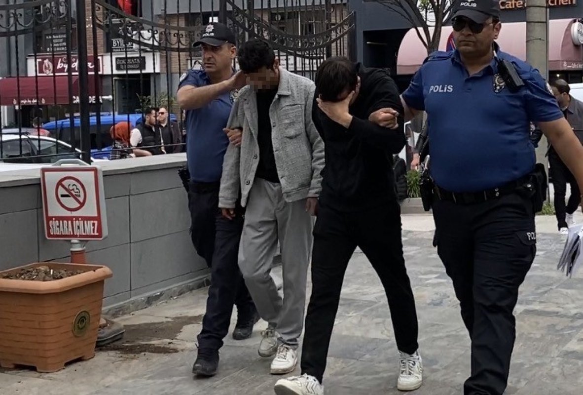 Tartıştığı Dedesini Bıçakladı! Genç Şüpheli Cezaevine Gönderildi