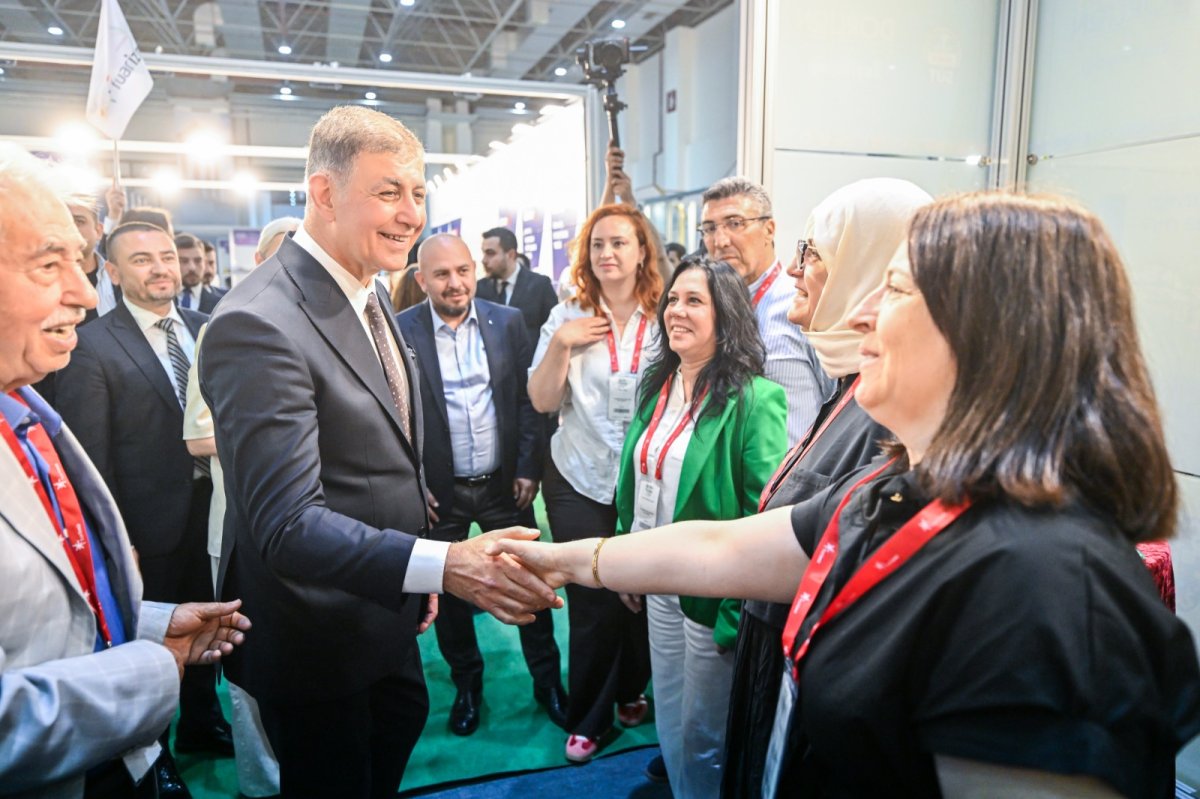 Dorlion Zeytinyağı Ve Küllüoba Ekmeği Fuarın Gözdesi Oldu