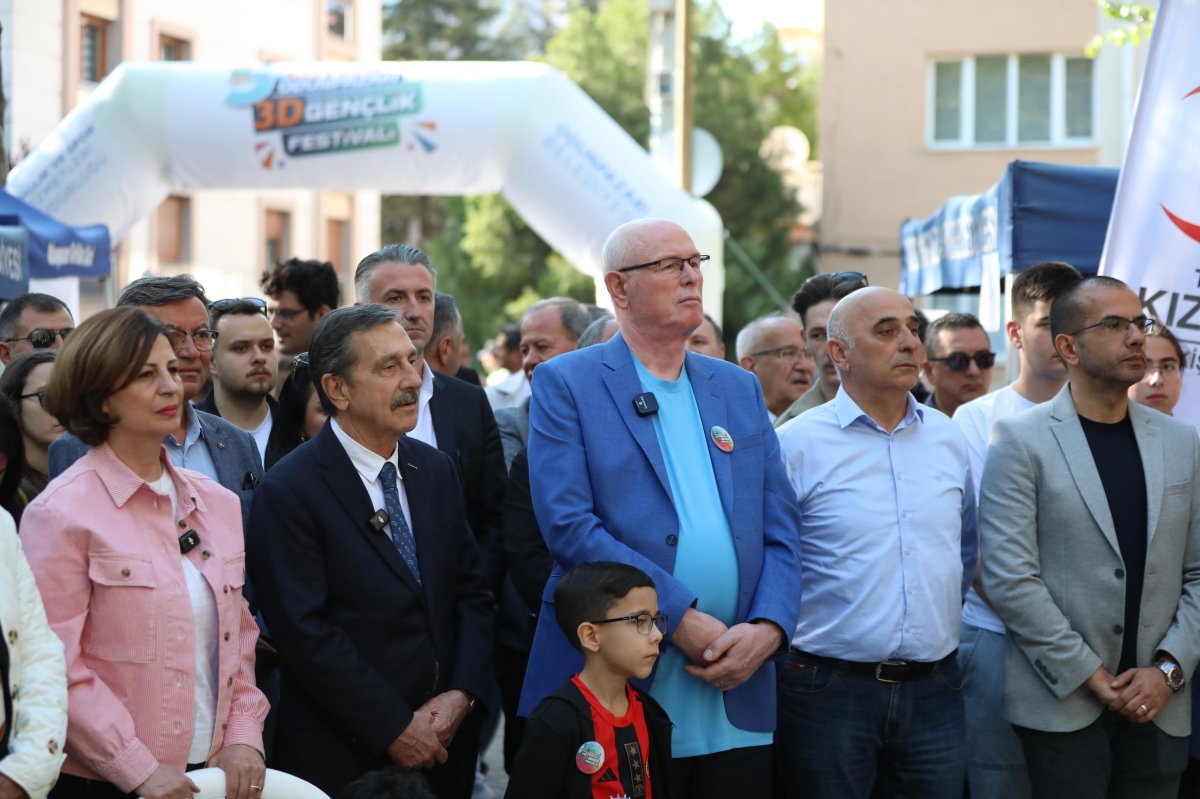 Kanlıkavak’ta Gençlik Buluşması: Başkanlar Soruları Yanıtladı