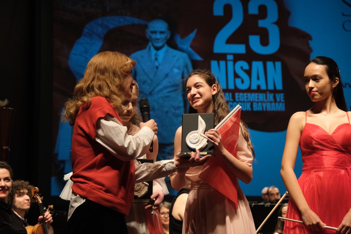 Genç Yetenekler 23 Nisan’da Senfoni Sahnesinde Parladı