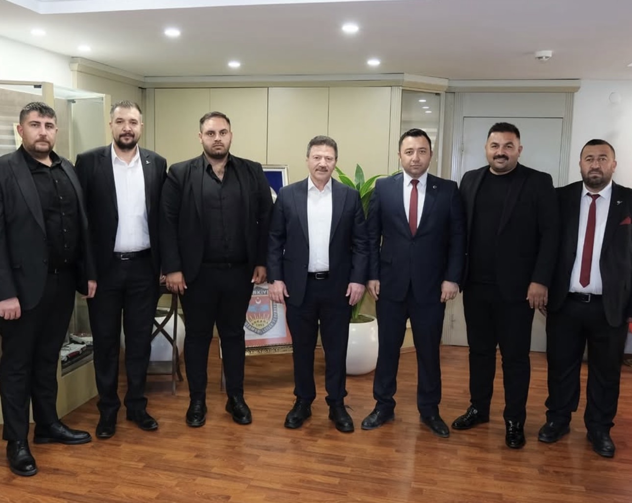 Cem Ünal’dan vergi çıkışı: Taksi, minibüs ve servis esnafı nefes almayı bekliyor