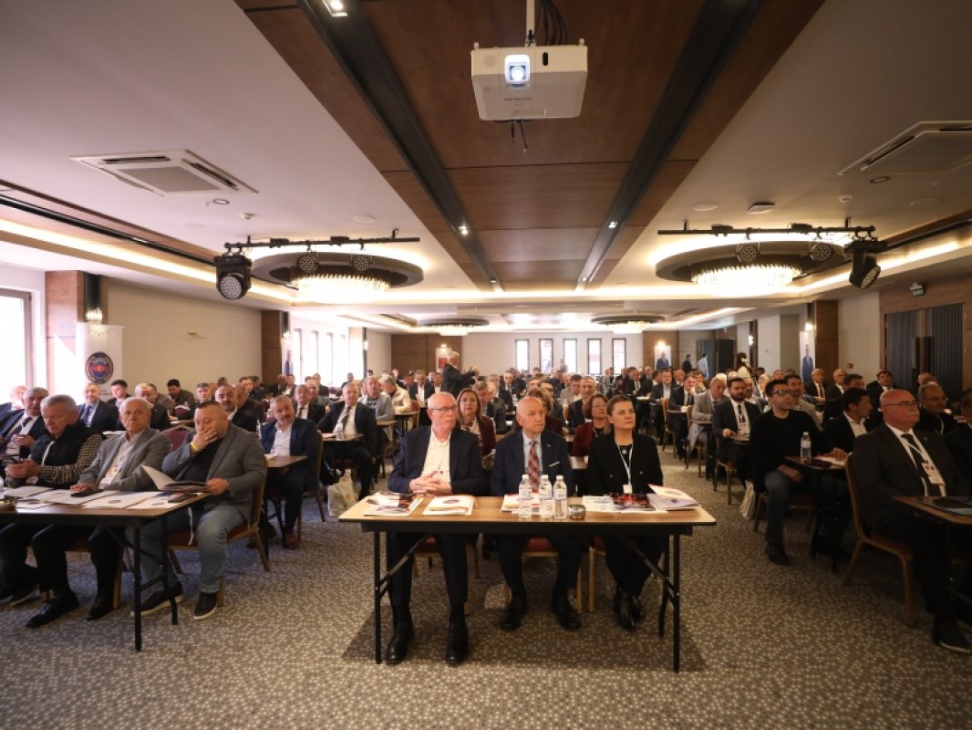 Kazım Kurt, İç Anadolu Belediyeler Birliği Encümenine yeniden seçildi