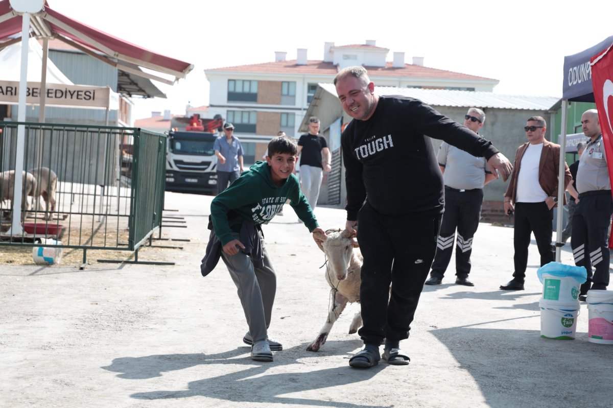 Odunpazarı Belediyesi’nden Kurban Bayramı hazırlığı: Ücretsiz kesim hizmeti randevuyla verilecek