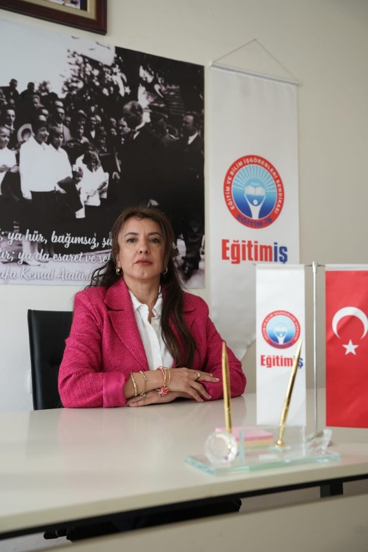 Eğitim-İş Eskişehir: İstiklal Marşı Başka Bir Dilde Okunamaz