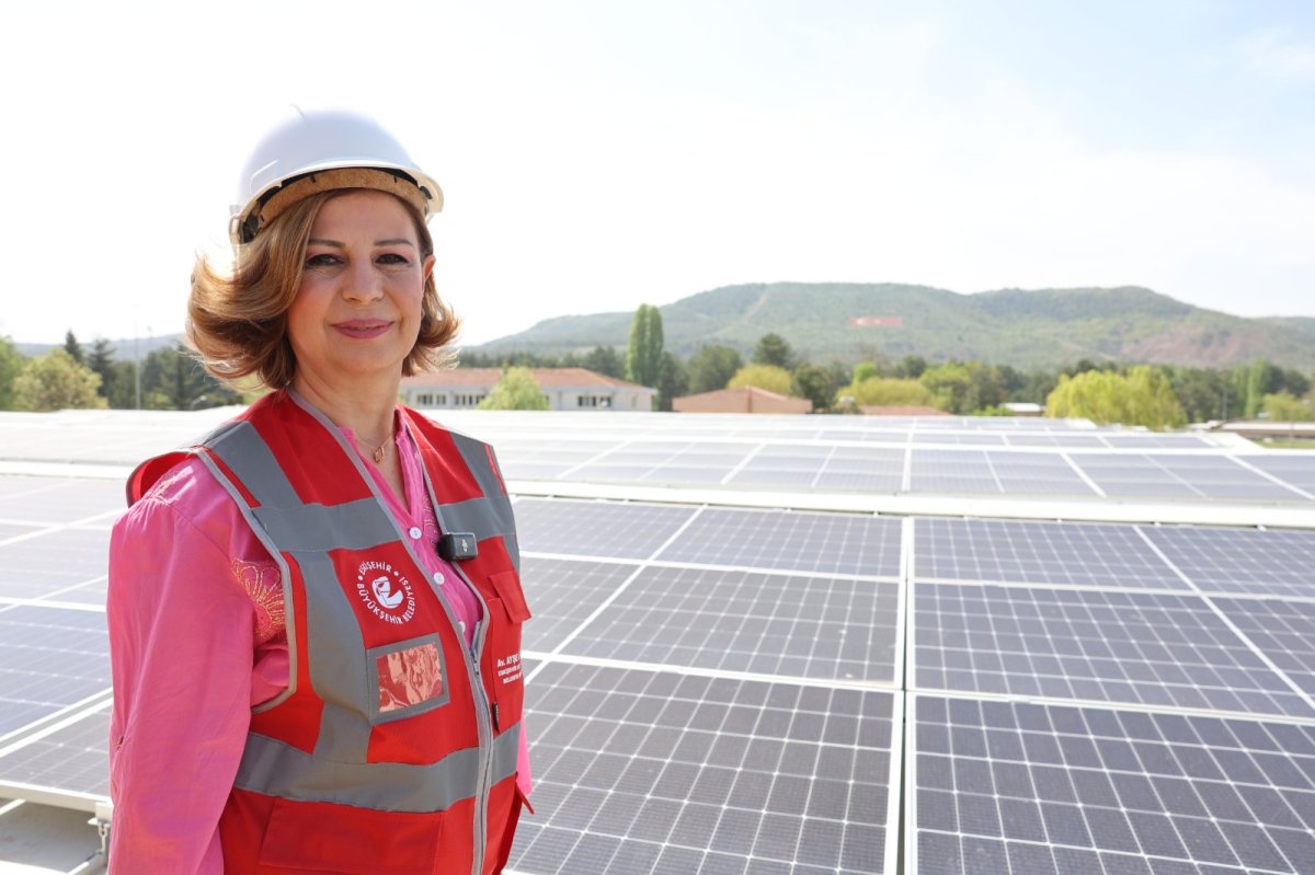 Güneş Enerjisiyle 854 Ton Karbon Salımı Engellendi