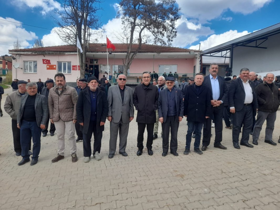 Eskişehir’de Geleneksel Yağmur Duası: Yüzlerce Vatandaş Katıldı