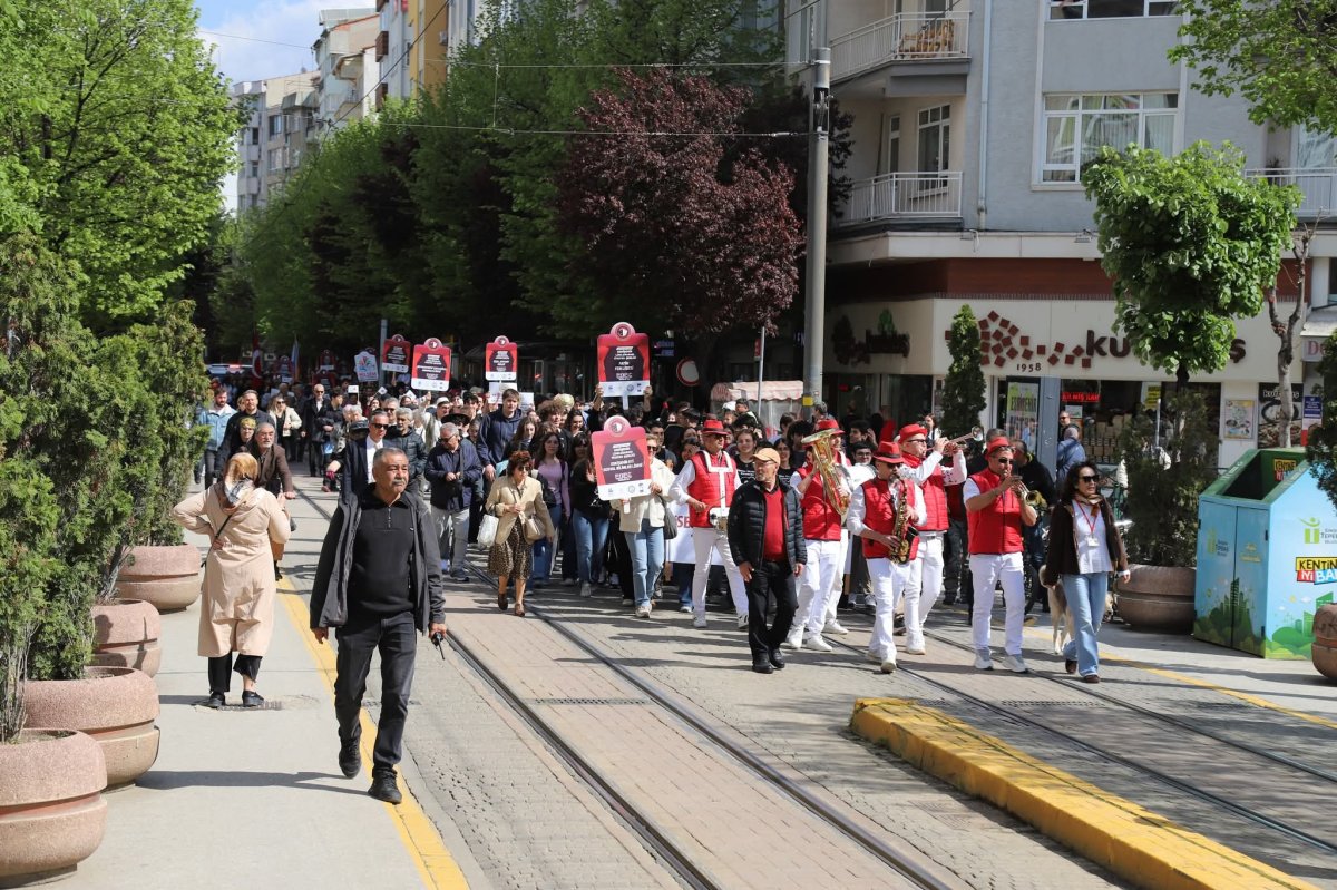 Liseli Gençler Tiyatro İçin Perde Açtı