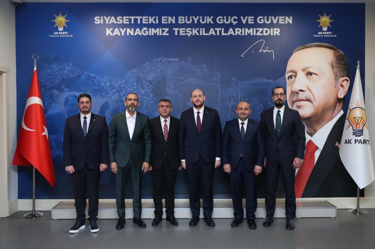 AK Parti’de Sivrihisar İlçe Başkanlığına Hüseyin İlhan Getirildi