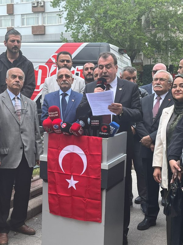 MHP Odunpazarı’nda Yeni Dönem: Mustafa Ünal Göreve Başladı