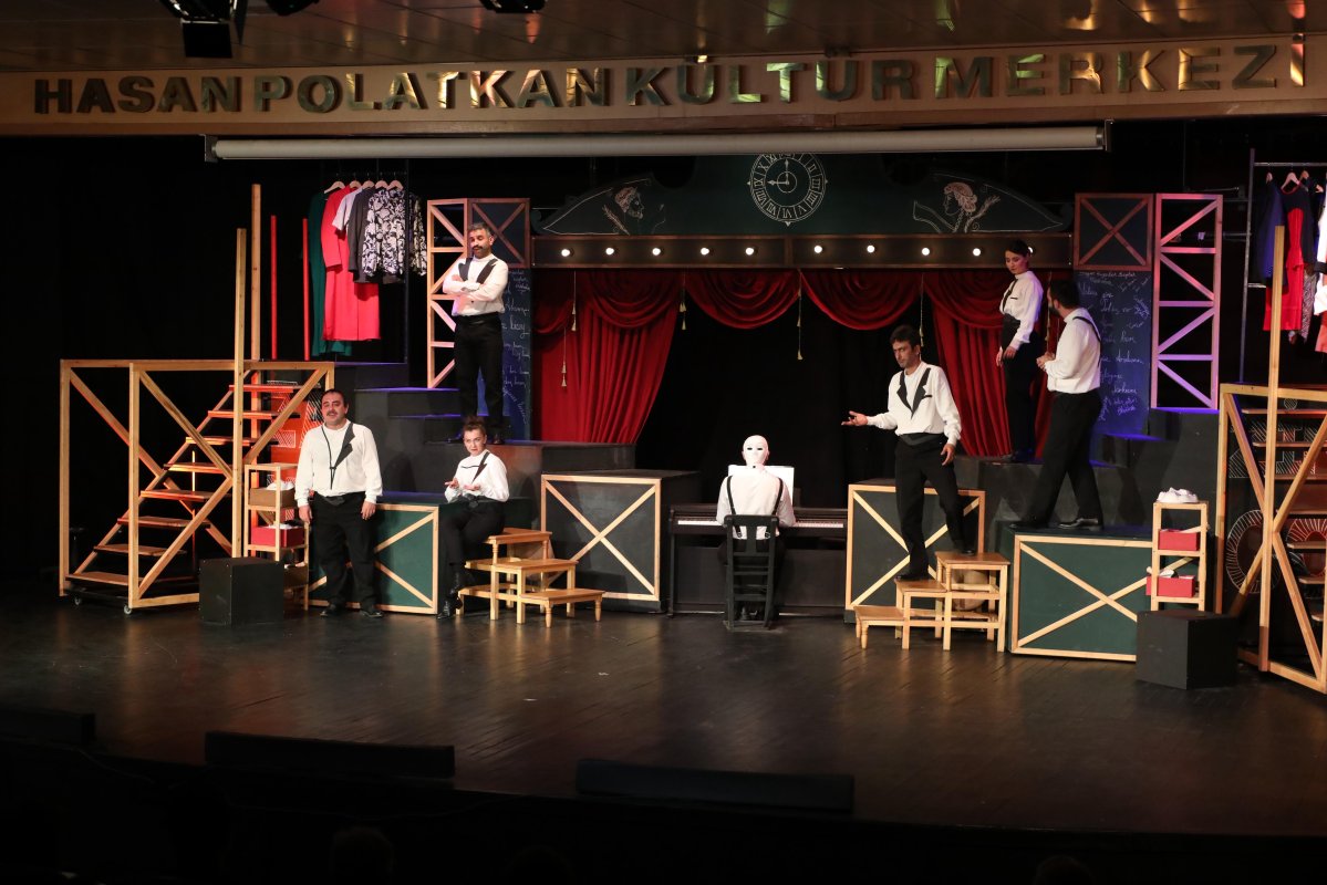 Odunpazarı Belediye Tiyatrosu’ndan Nisan’da sahne dolu takvim İki yeni prömiyer izleyiciyle buluşuyor