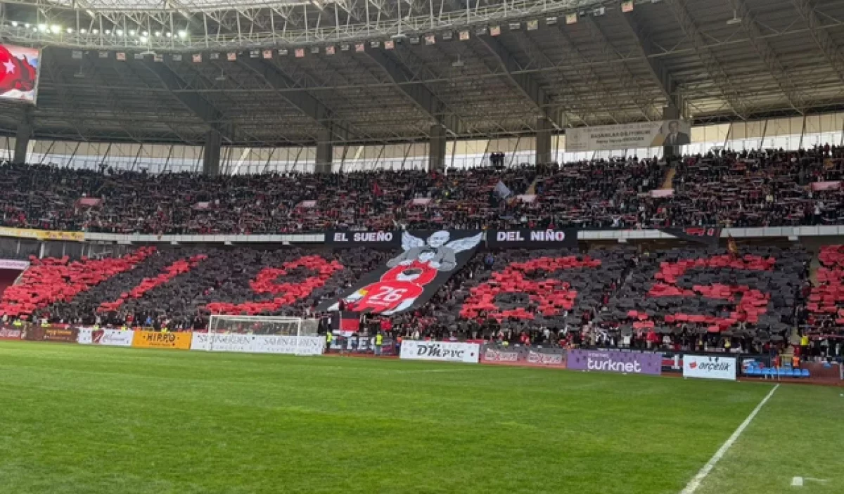 Eskişehirspor’dan Muhteşem Başlangıç Jakop Sahneye Çıktı