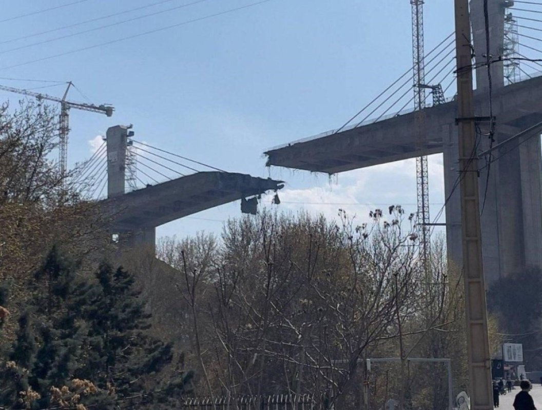 İran’daki Köprü Saldırısında Bilanço Ağırlaşıyor: Can Kaybı 8’e Yükseldi, 95 Yaralı Var