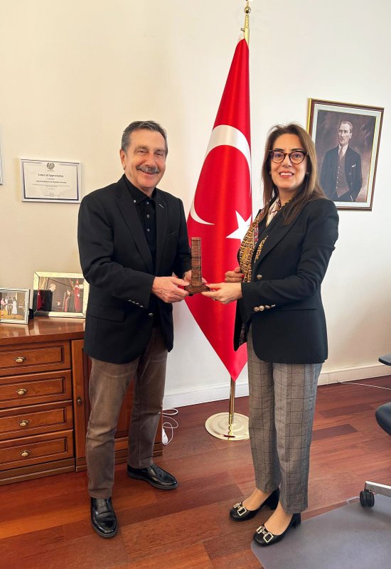 Tepebaşı Belediyesi’nin Akıllı Şehir Çalışmaları Estonya’da Tanıtıldı