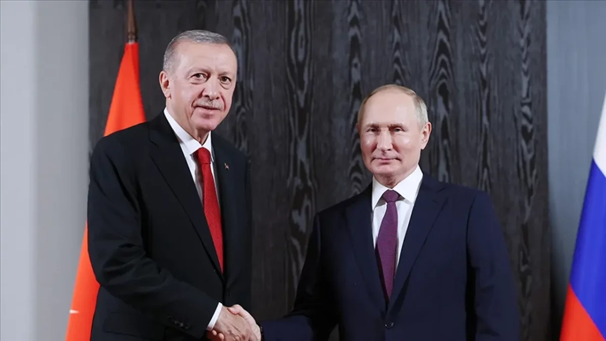 Erdoğan ve Putin Telefonda Görüştü: “İran’a Saldırıyı da Karşılığını da Onaylamıyoruz”