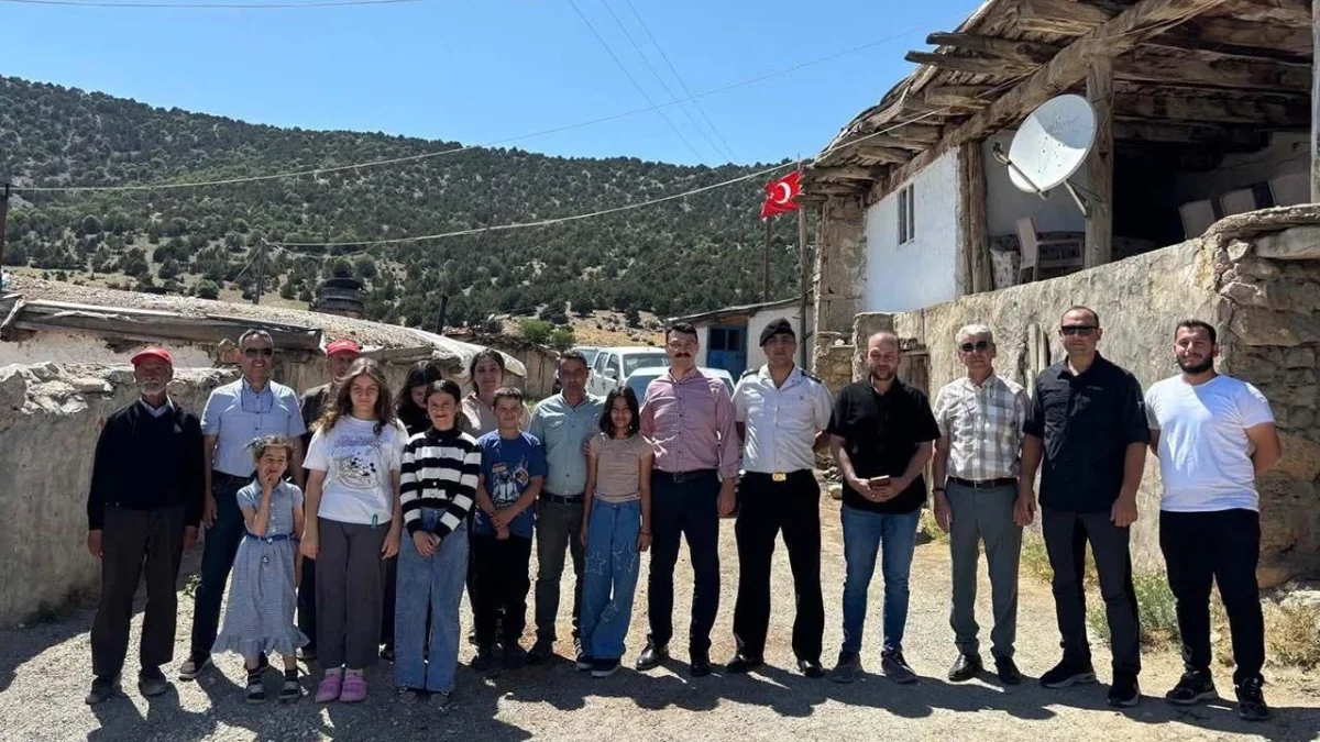 Emirdağ Muhtarlarından Kaymakam Akgül’e Ortak Destek