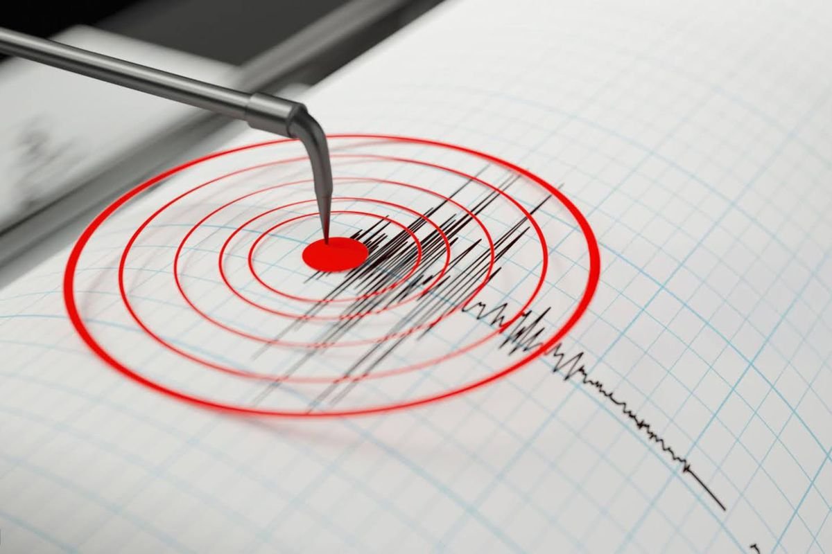 Japonya’da 7.4 büyüklüğünde deprem! Tsunami uyarısı yapıldı