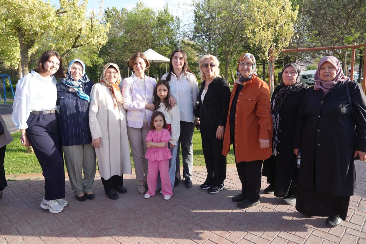 Başkan Ünlüce: “Şehit aileleri ve gaziler baş tacımız”