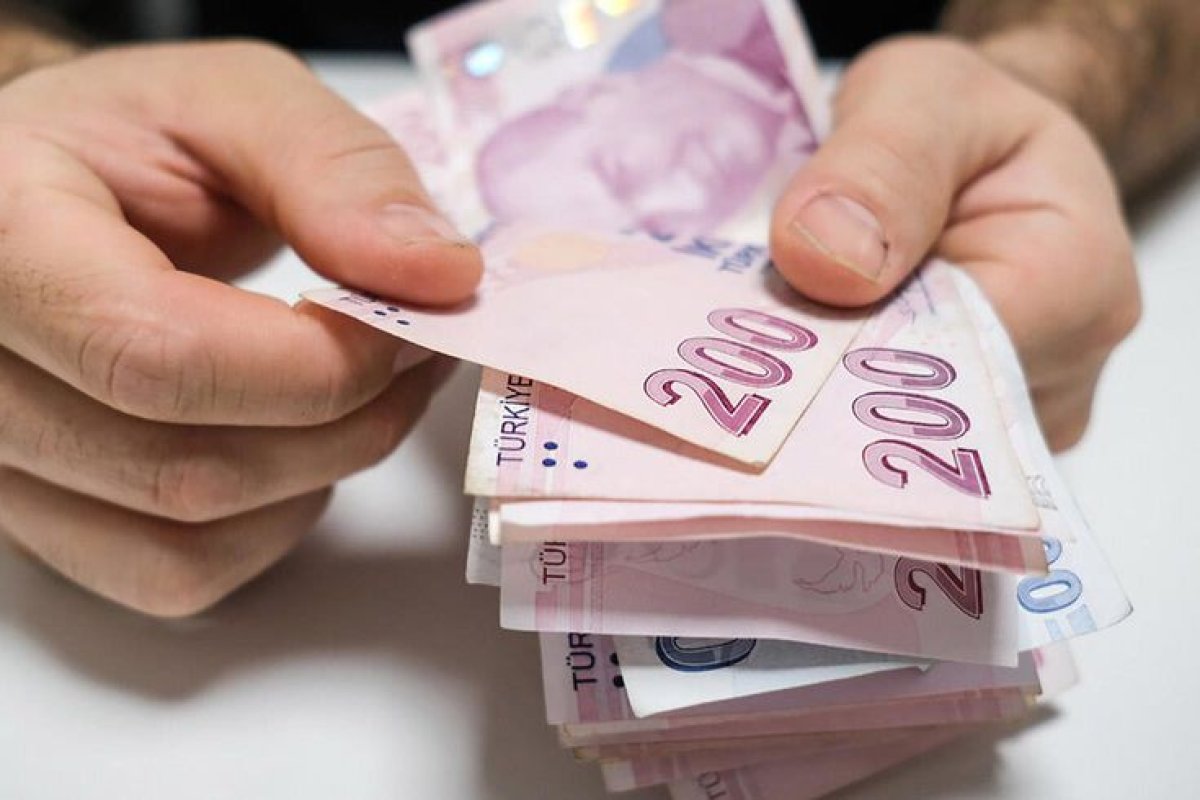Emeklilere Bayram Öncesi Çifte Ödeme Müjdesi