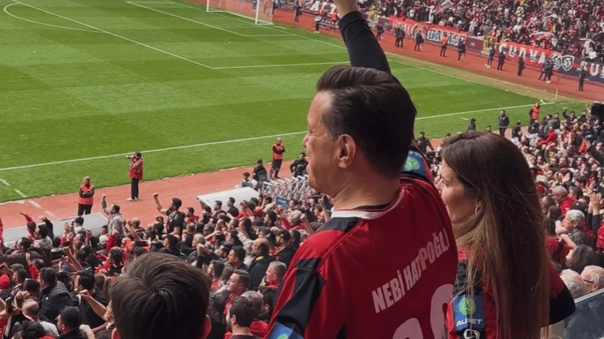 Hatipoğlu’ndan Eskişehirspor’a Güçlü Kadro Mesajı