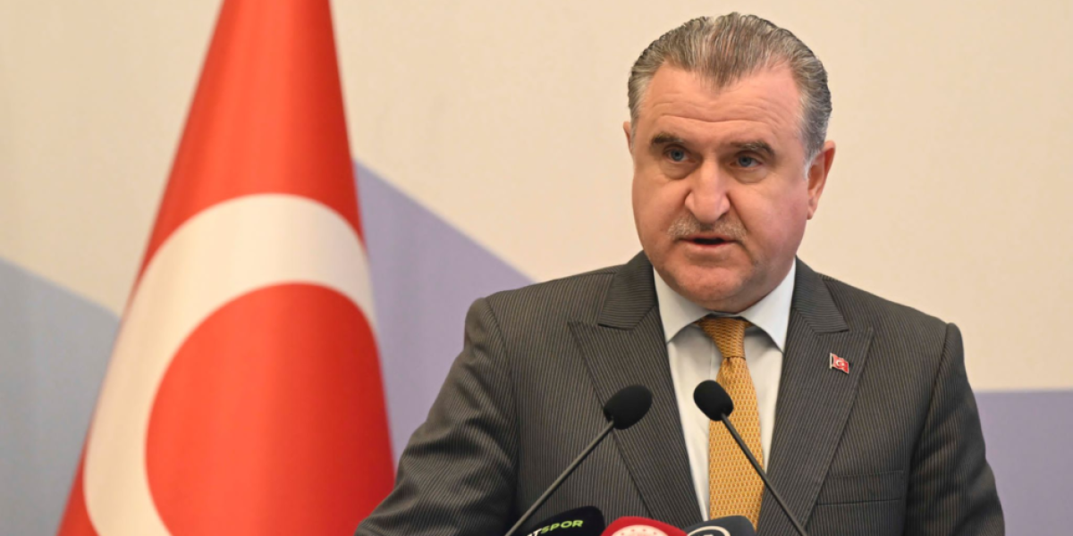 Eskişehir’de Oynanan Finalde Şampiyon Ziraat Bankkart! Osman Aşkın Bak’tan Tebrik