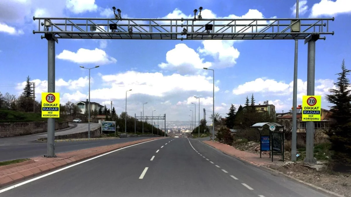 Bayram Dönüşünde Eskişehir Yoluna Kamyon Kısıtlaması: Sivrihisar Güzergâhında Trafik Tedbiri