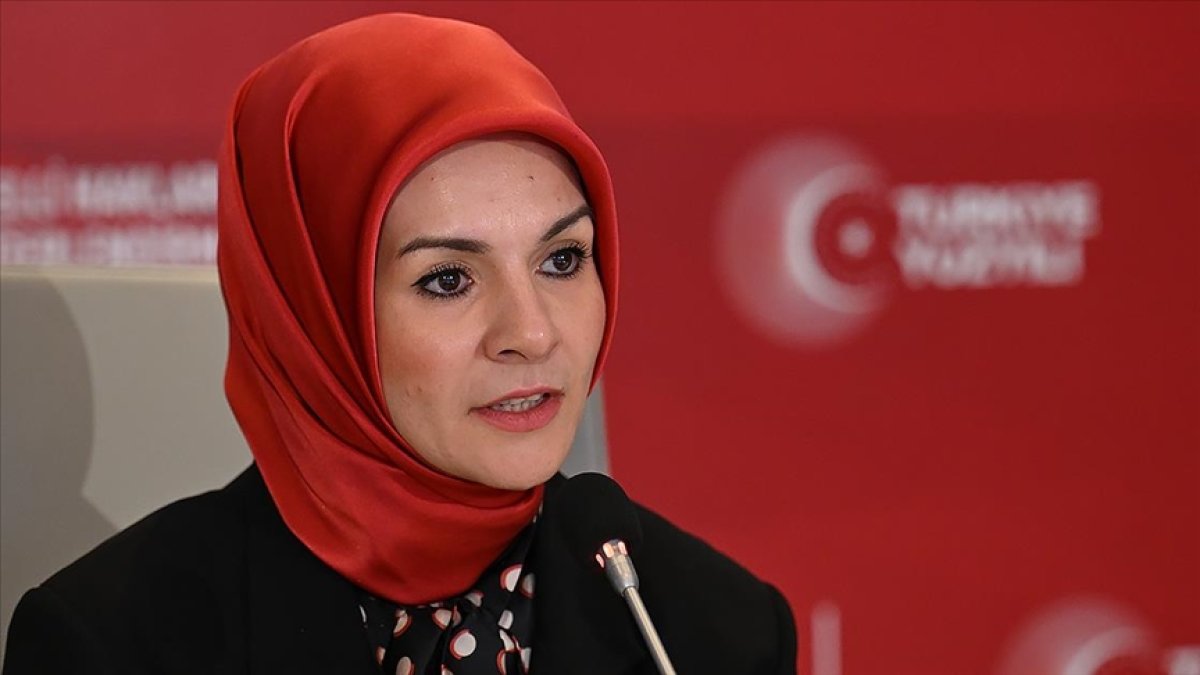 Bakan Göktaş: 15 Yaş Altına Sosyal Medya Hizmeti Verilmeyecek